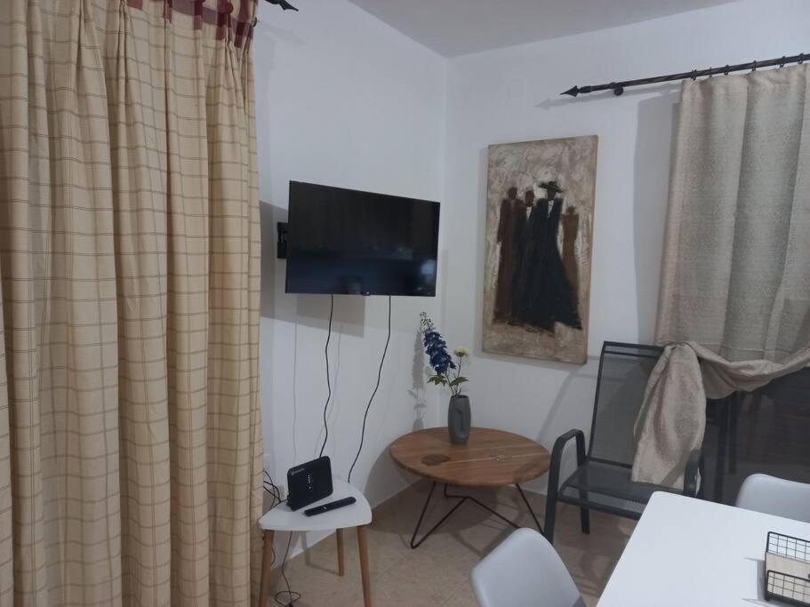Sophie'S Sunny Spot 1 Apartamento Yefira Exterior foto