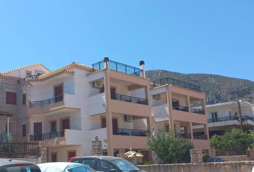 Sophie'S Sunny Spot 1 Apartamento Yefira Exterior foto